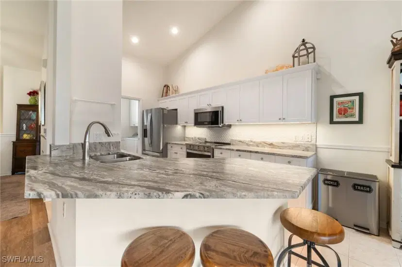 Picture of 285 Cays Dr 2308, Naples FL 34114
