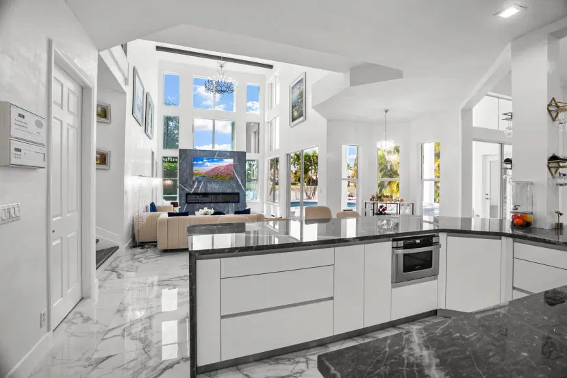 Picture of 11910 Osprey Point Circle, Wellington FL 33414
