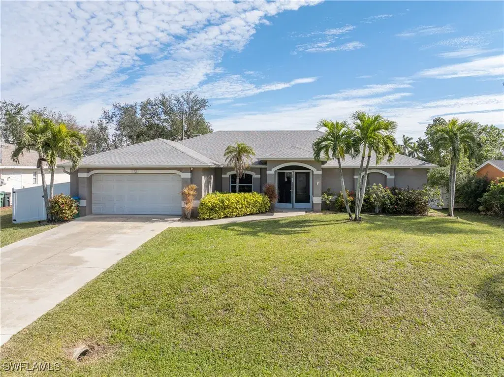 Picture of 1721 SW 10Th Pl, Cape Coral, FL 33991