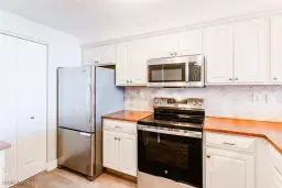 Picture of 651 Seaview Ct B206, Marco Island, FL 34145