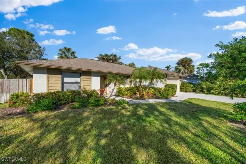 Picture of 2451 River Reach Dr, Naples FL 34104
