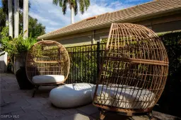 Picture of 1331 Little Blue Heron Ct, Naples, FL 34108