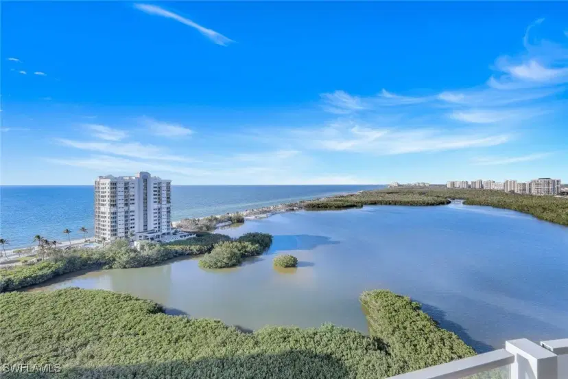 Picture of 60 Seagate Dr 1702, Naples FL 34103