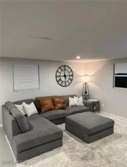 Picture of 1635 Lowell Ct, Fort Myers, FL 33907