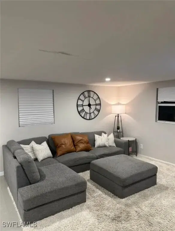 Picture of 1635 Lowell Ct, Fort Myers FL 33907