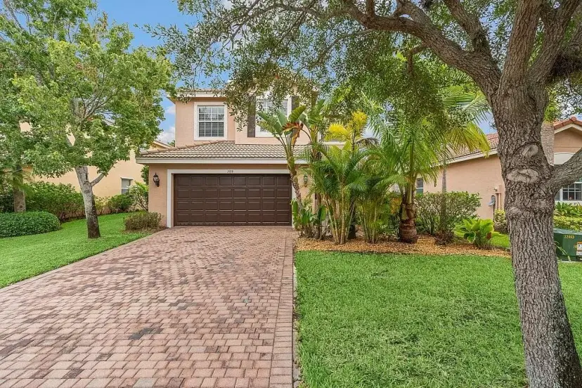 Picture of 1939 Grey Falcon Circle Sw, Vero Beach FL 32962
