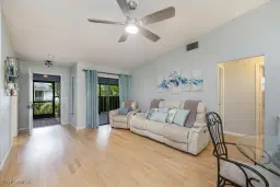 Picture of 1024 Oak Forest Dr 18-9, Naples, FL 34104