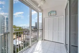 Picture of 4331 Bay Beach Ln 452, Fort Myers Beach, FL 33931