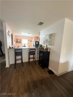 Picture of 2731 NE 7Th Pl, Cape Coral, FL 33909