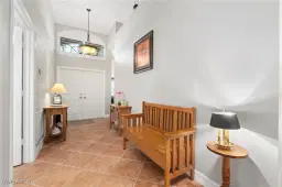 Picture of 2313 Butterfly Palm Dr, Naples, FL 34119