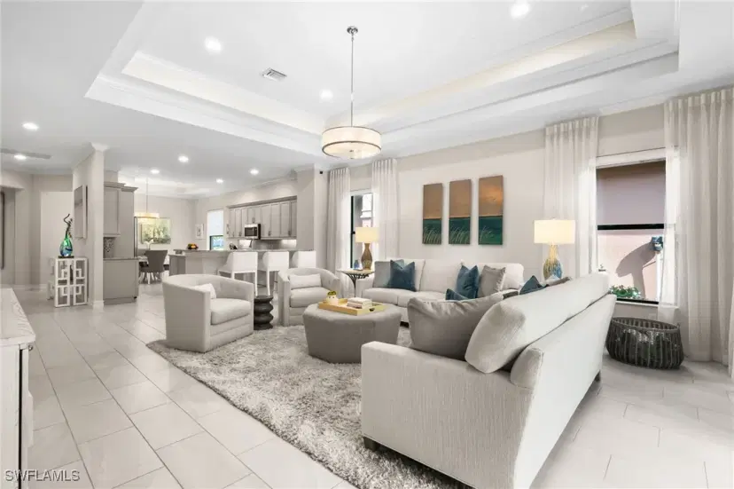 Picture of 6608 Roma Way, Naples FL 34113