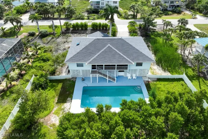 Picture of 575 Hideaway Ct, Sanibel FL 33957