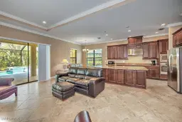 Picture of 17271 Walnut Run Dr, Alva, FL 33920