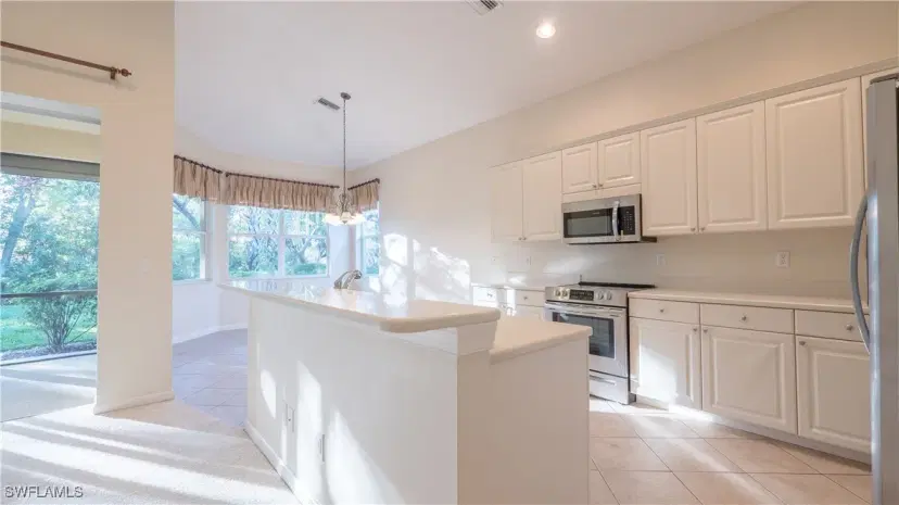 Picture of 11970 Bramble Cove Dr, Fort Myers FL 33905