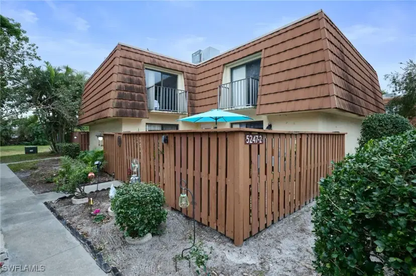 Picture of 5247 Cedarbend Dr 2, Fort Myers FL 33919