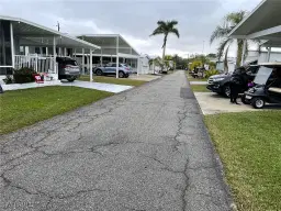 Picture of 20650 Garden Dr, Estero, FL 33928