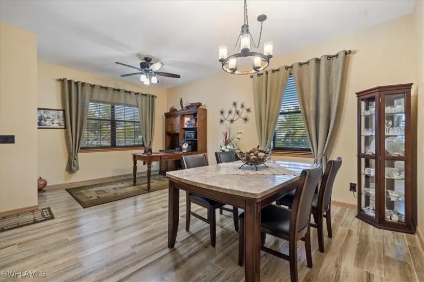 Picture of 3014 SW 9Th Pl, Cape Coral FL 33914