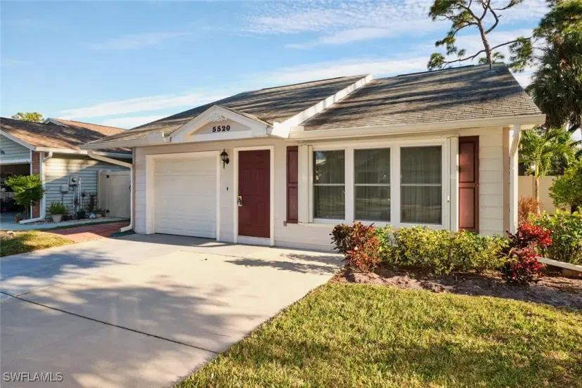 Picture of 5520 Longleaf Dr, North Fort Myers FL 33917