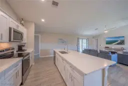 Picture of 8152 Pelican Rd, Fort Myers, FL 33967
