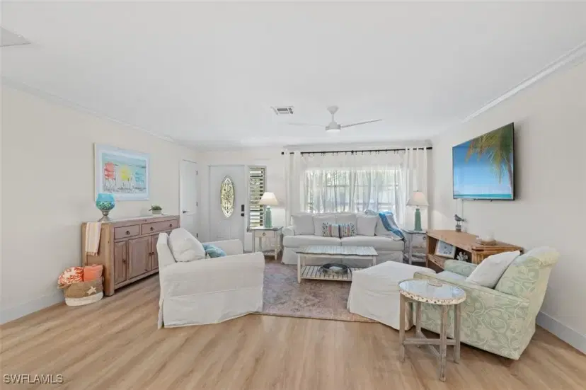 Picture of 5217 Elm Ct, Cape Coral FL 33904