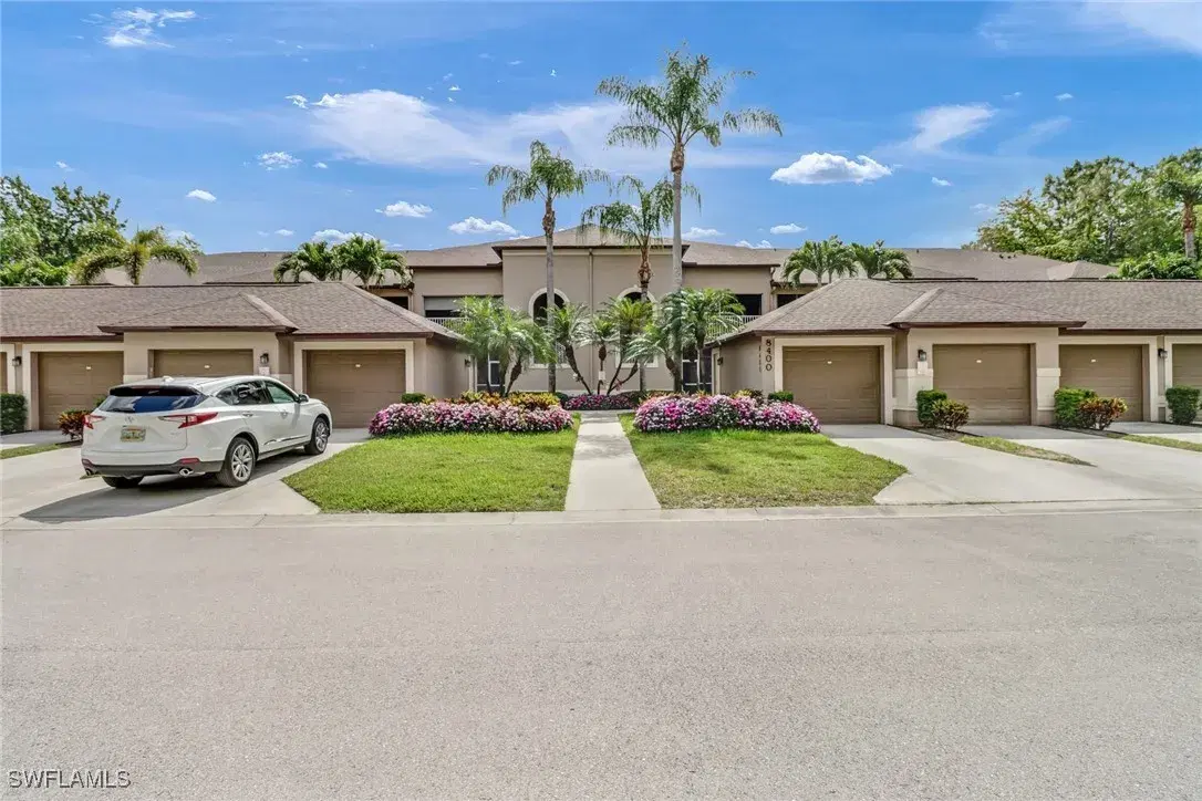 Picture of 8400 Naples Heritage Dr 1512, Naples, FL 34112