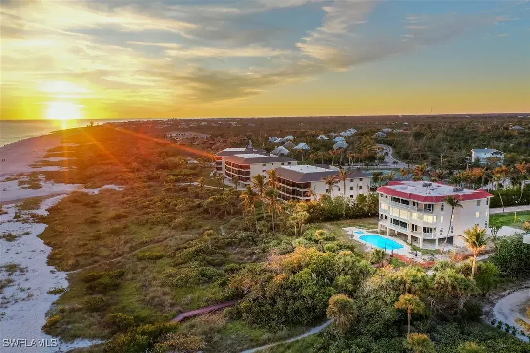 Picture of 1715 Middle Gulf Dr 2, Sanibel, FL 33957