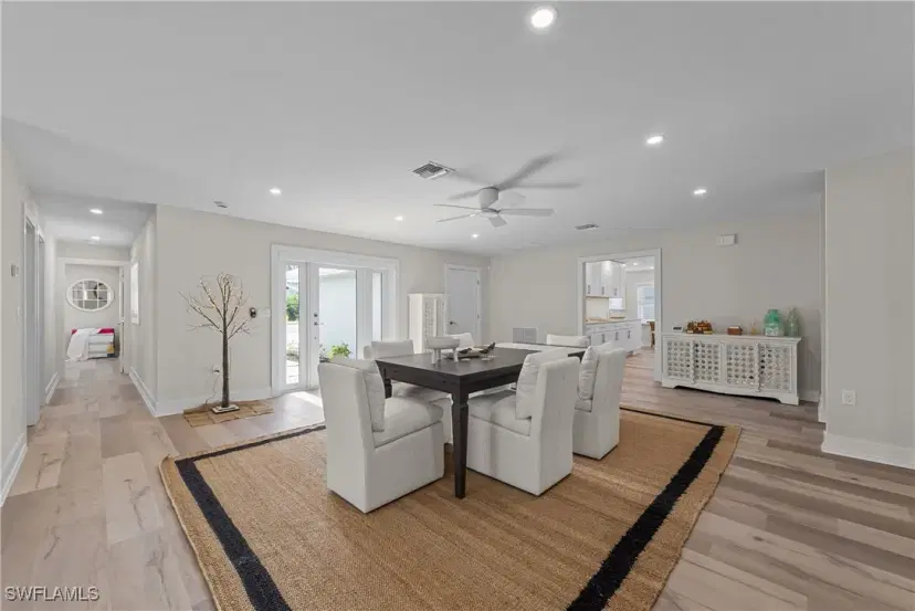 Picture of 7987 Estero Blvd, Fort Myers Beach FL 33931
