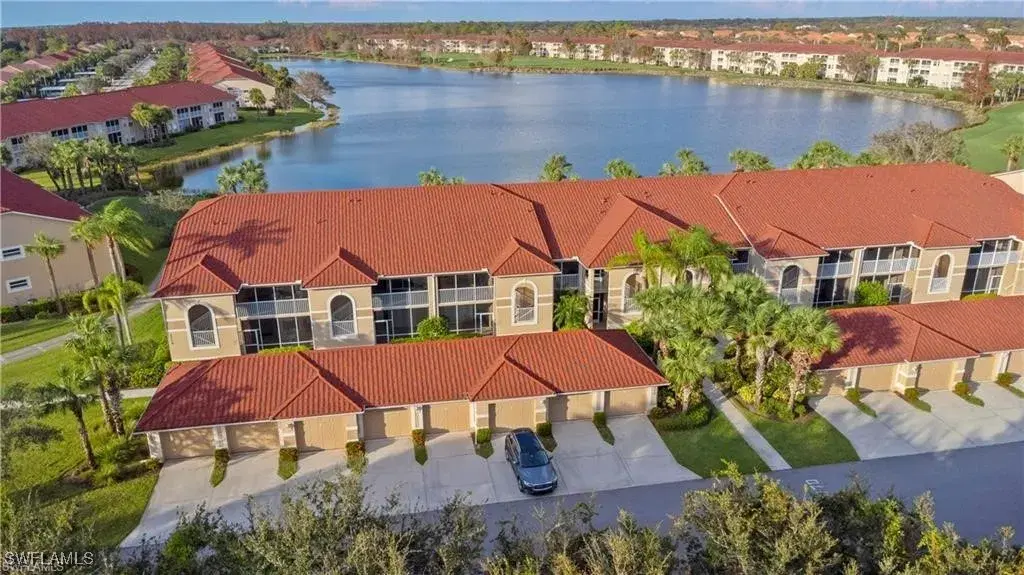 Picture of 2770 Cypress Trace Cir 2423, Naples, FL 34119
