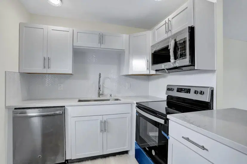 Picture of 229 Monaco E, Delray Beach FL 33446