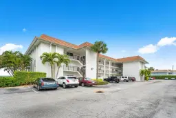 Picture of 400 Wilma Circle 301, Riviera Beach, FL 33404