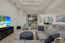Picture of 8880 Redonda Dr, Naples, FL 34114