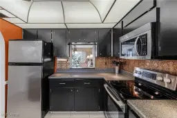 Picture of 1500 Memoli Ln B5, Fort Myers, FL 33919