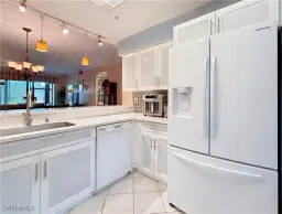 Picture of 8370 Heritage Links CT 2015, Naples, FL 34112