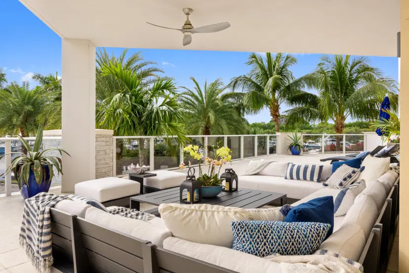 Picture of 2720 Donald Ross Road 203, Palm Beach Gardens FL 33410