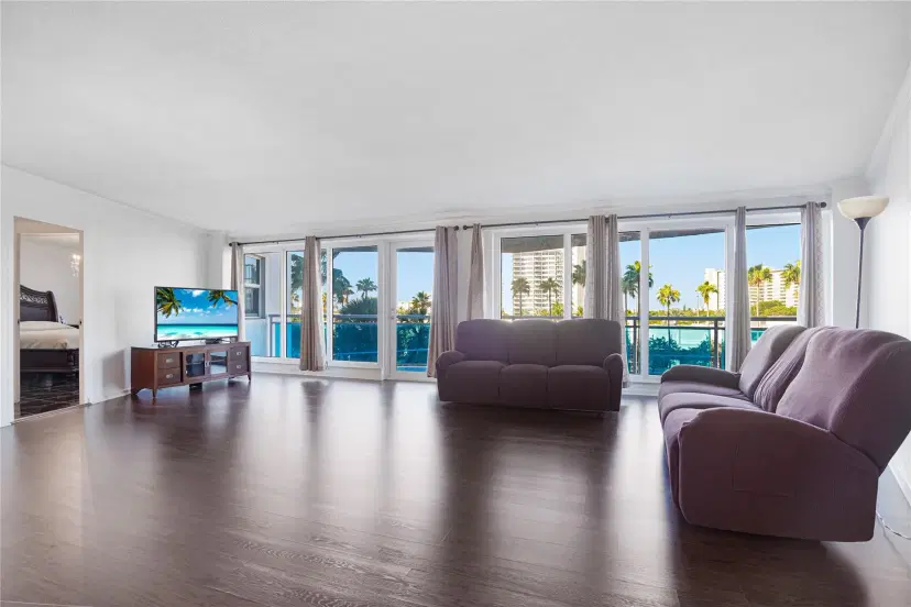 Picture of 3430 Galt Ocean Dr 312, Fort Lauderdale FL 33308