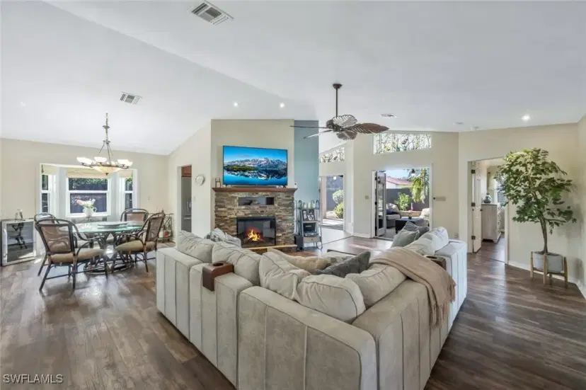 Picture of 27419 Pollard Dr, Bonita Springs FL 34135
