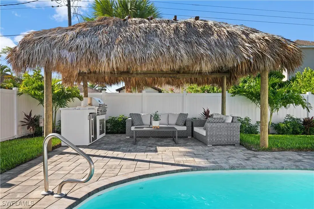 Picture of 538 106Th Ave N, Naples, FL 34108