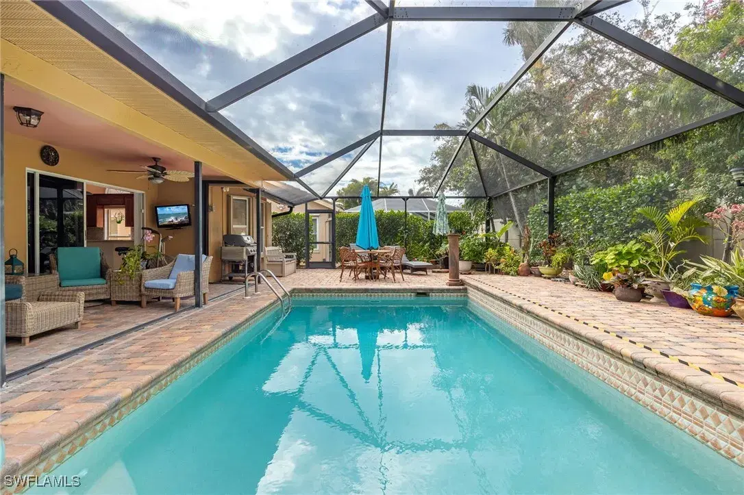 Picture of 16244 Kelly Woods Dr, Fort Myers, FL 33908