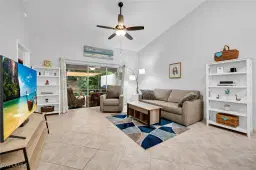 Picture of 566 Saint Andrews Blvd 23, Naples, FL 34113