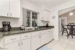 Picture of 132 SE 25Th Ter, Cape Coral, FL 33904