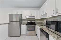 Picture of 9355 SW 8Th St 119, Boca Raton, FL 33428