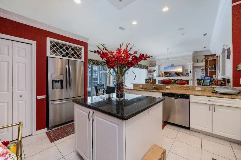 Picture of 11745 Longshore Way E, Naples FL 34119