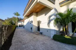 Picture of 8881 SW 28 Street, Miami, FL 33165