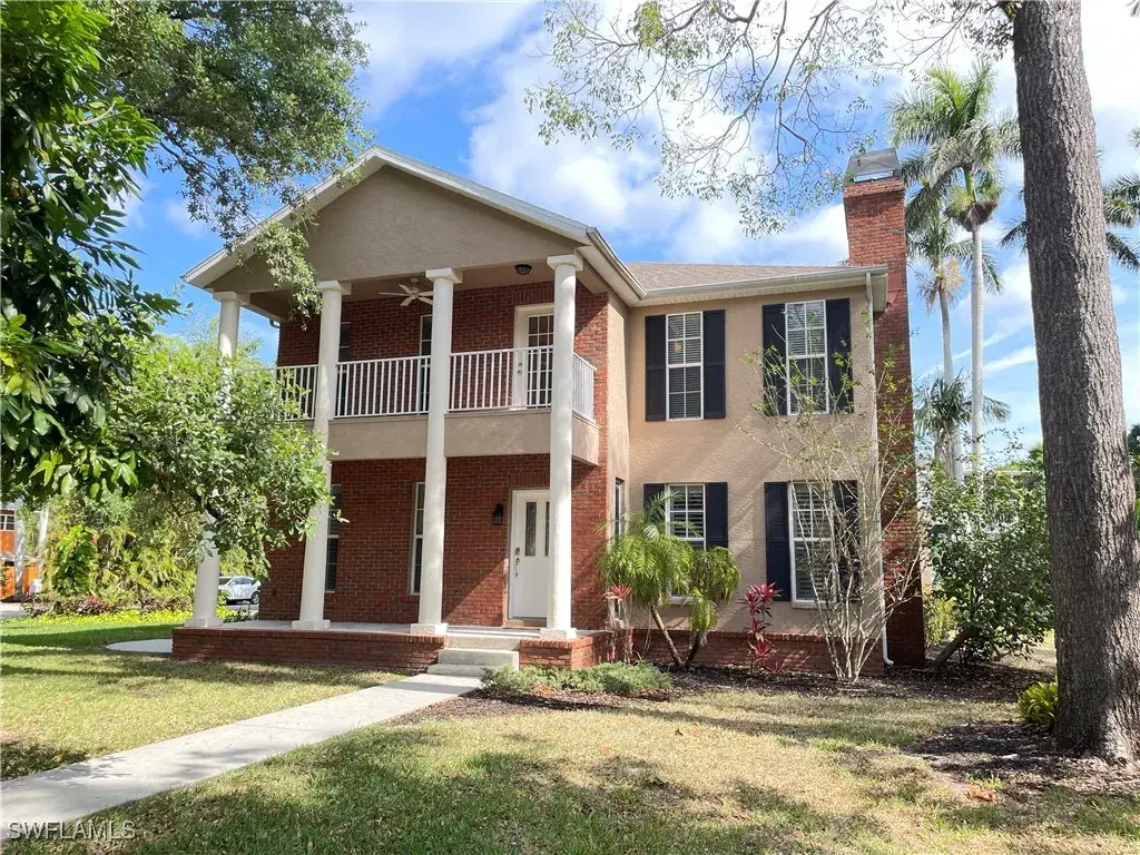 Picture of 3751 Mckinley Ave, Fort Myers, FL 33901