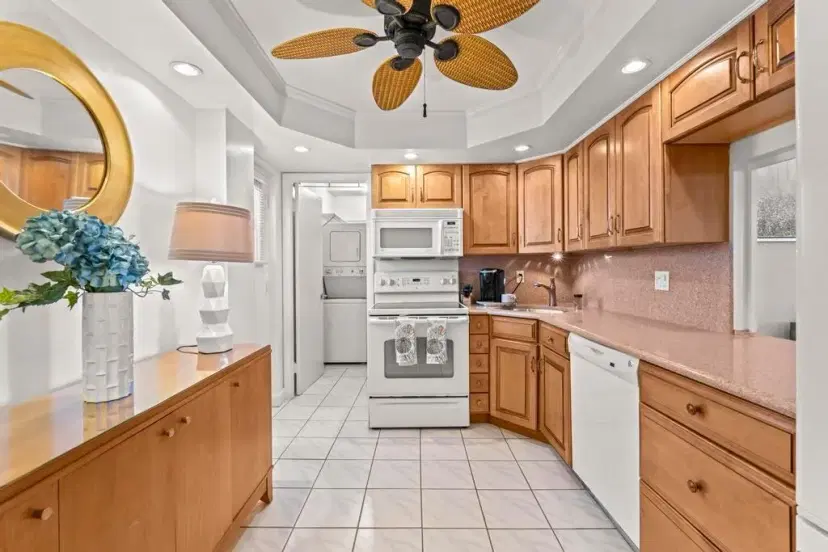 Picture of 6661 NW 2Nd Avenue 402, Boca Raton FL 33487