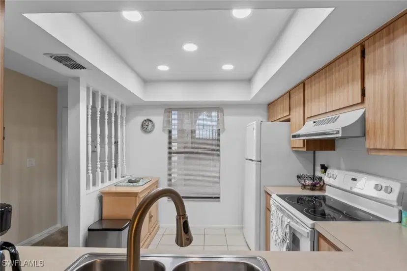 Picture of 8534 Charter Club Cir 3, Fort Myers FL 33919