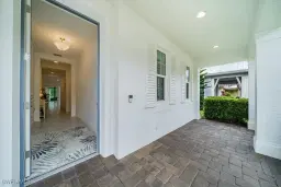 Picture of 14552 Topsail Dr, Naples, FL 34114