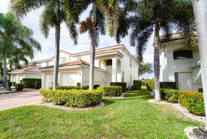 Picture of 7948 Laina Lane 4, Boynton Beach FL 33437