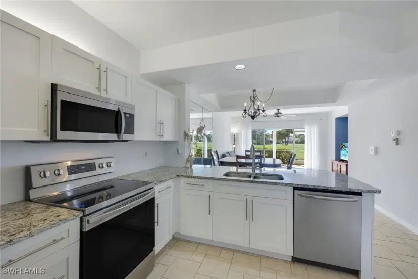 Picture of 1070 Woodshire Ln E102, Naples FL 34105