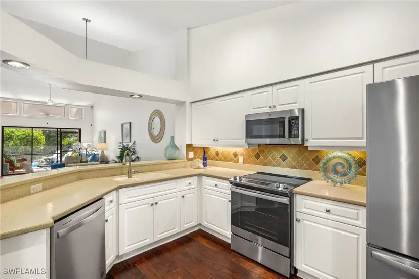 Picture of 6634 Trident Way H4, Naples FL 34108